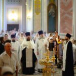 В Александро-Невском кафедральном соборе прошли богослужения в Неделю 12-ю по Пятидесятнице