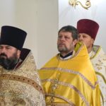 В ВОССТАНОВЛЕННОМ ХРАМЕ 4-Х СВЯТИТЕЛЕЙ МОСКОВСКИХ ПЕТРА, АЛЕКСИЯ, ИОНЫ И ФИЛИППА В ПРЕСТОЛЬНЫЙ ПРАЗДНИК ЕПИСКОП КАЛЛИНИК СОВЕРШИЛ ПЕРВУЮ БОЖЕСТВЕННУЮ ЛИТУРГИЮ.