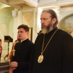 Духовенство молитвенно почтили мощи Святителя Гурия Таврического, почивающие в нижнем храме кафедрального Александро- Невского собора г. Симферополя.