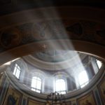В день Радоницы в кафедральном Александро-Невском соборе г. Симферополя была совершена панихида по усопшим .