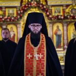 Воскресные богослужения в Неделю 3-ю по Пасхе, святых жен-мироносиц в Александро-Невском кафедральном соборе
