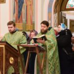 Водосвятный молебен в Крестильном храме в честь иконы Божией Матери " Живоносный Источник" кафедрального Свято-Александро-Невского собора .