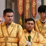Высокопреосвященнейший Митрополит Лазарь возглавил Божественную литургию в кафедральном соборе святого благоверного князя Александра Невского г. Симферополя.