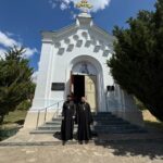Благочинный Симферопольского городского церковного округа  посетил храм-памятник святой равноапостольной Марии Магдалины расположен на Симферопольском братском кладбище русских воинов, павших во время Крымской войны 1853–1856 гг