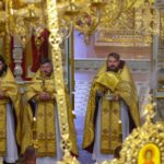 Воскресные богослужения в Неделю 3-ю по Пятидесятнице в Александро-Невском кафедральном соборе