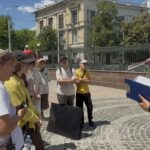 В Александро-Невском кафедральном соборе состоялась экскурсия  в рамках пленэрной практики духовно-творческого проекта "Кисти не врут"