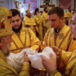 Митрополит Симферопольский и Крымский Тихон возглавил Божественную литургию престольного праздника в Александро-Невском кафедральном соборе г. Симферополя