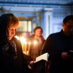 Повечерие с чтением канона преподобного Андрея Критского в Александро-Невском кафедральном соборе.