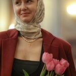 В Неделю святых Жен Мироносиц священнослужители Александро-Невского кафедрального собора г. Симферополя поздравили прихожанок с этим светлым праздником