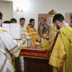 В ВОССТАНОВЛЕННОМ ХРАМЕ 4-Х СВЯТИТЕЛЕЙ МОСКОВСКИХ ПЕТРА, АЛЕКСИЯ, ИОНЫ И ФИЛИППА В ПРЕСТОЛЬНЫЙ ПРАЗДНИК ЕПИСКОП КАЛЛИНИК СОВЕРШИЛ ПЕРВУЮ БОЖЕСТВЕННУЮ ЛИТУРГИЮ.