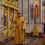 Богослужение в канун Недели 26-й по Пятидесятнице в кафедральном соборе святого благоверного князя Александра Невского.