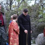 В Светлый Понедельник состоялась традиционная поездка на г. Аю-Даг для совершения Божественной литургии на месте древнего храма