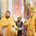 Епископ Ялтинский Нестор совершил Божественную литургию в кафедральном Александро-Невском соборе г. Симферополя в Неделю 18-ю по Пятидесятнице.