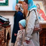 Всенощное бдение в канун Недели 3-й Крестопоклонной в кафедральном Александро-Невском соборе.