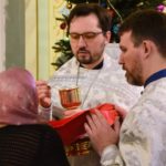 Богослужение в нижнем храме (во имя святителя Гурия, Архиепископа Таврического) в Крещенский сочельник.