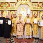 Архиерейское богослужение в Неделю 9-ю по Пятидесятнице в кафедральном Александро-Невском соборе г. Симферополя.