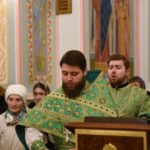 Водосвятный молебен в Крестильном храме в честь иконы Божией Матери " Живоносный Источник" кафедрального Свято-Александро-Невского собора .