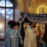 Праздничные богослужения в Александро-Невском кафедральном соборе в праздник Успения Пресвятой Владычицы нашей Богородицы и Приснодевы Марии