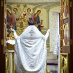 В РОЖДЕСТВЕНСКИЙ СОЧЕЛЬНИК БЫЛА СОВЕРШЕНА ЛИТУРГИЯ СВЯТИТЕЛЯ ВАСИЛИЯ ВЕЛИКОГО В АЛЕКСАНДРО-НЕВСКОМ КАФЕДРАЛЬНОМ СОБОРЕ Г. СИМФЕРОПОЛЯ.