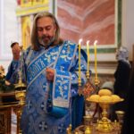 Праздничные богослужения в день празднования Введения во храм Пресвятой Богородицы, в кафедральном соборе святого благоверного князя Александра Невского