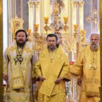 Высокопреосвященнейший Митрополит Лазарь возглавил Божественную литургию в кафедральном соборе святого благоверного князя Александра Невского г. Симферополя.