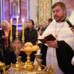 Всенощное бдение в кафедральном Александро-Невском соборе в канун праздника Крещения Господа Бога и Спаса нашего Иисуса Христа.