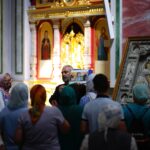 Паломники из Москвы и Нижнего Новгорода посетили духовно‑патриотический комплекс при Александро‑Невском кафедральном соборе в Симферополе.