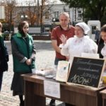 На территории кафедрального Свято-Александро-Невского собора г. Симферополя прошла ежегодная благотворительная акция "Белый цветок".