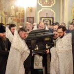 В Александро-Невском кафедральном соборе была совершена заупокойная лития по новопреставленному митрополиту Лазарю (Швец)
