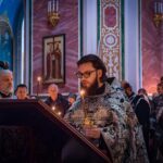 Митрополит Тихон совершил утреню с чтением двенадцати Страстных Евангелий в Александро-Невском кафедральном соборе