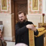 Практическое еженедельное занятие по дисциплине: «Устройство храма и православное богослужение» в просветительском центре им. свт. Гурия Таврического при кафедральном Александро-Невском соборе г. Симферополя.