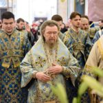 Глава Крымской Митрополии, Высокопреосвященнейший Митрополит Симферопольский и Крымский Лазарь, возглавил праздничную Божественную литургию в кафедральном соборе святого благоверного князя Александра Невского г. Симферополя.