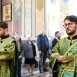 В КАНУН ПРАЗДНИКА ВХОДА ГОСПОДНЯ В ИЕРУСАЛИМ ЕПИСКОП КАЛЛИНИК СОВЕРШИЛ ВСЕНОЩНОЕ БДЕНИЕ В КАФЕДРАЛЬНОМ АЛЕКСАНДРО-НЕВСКОМ СОБОРЕ Г. СИМФЕРОПОЛЯ