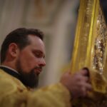 Воскресные богослужения в Александро-Невском кафедральном соборе в Неделю 9-ю по Пятидесятнице