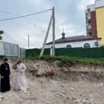 Настоятель Александро-Невского кафедрального собора посетил храм «Царственных страстотерпцев» г. Симферополь