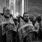 В  канун Великой Субботы епископ Бахчисарайский Каллиник совершил утреню с чином погребения Господа нашего Иисуса Христа в кафедральном Александро - Невском соборе г. Симферополя.