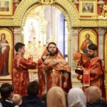 В Неделю 4-ю по Пасхе епископ Бахчисарайский Каллиник совершил Литургию в кафедральном Александро-Невском соборе г.. Симферополя.