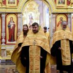 Всенощное бдение в кафедральном Александро-Невском соборе г. Симферополя  в канун Недели о блудном сыне, Собора вселенских учителей и святителей Василия Великого, Григория Богослова и Иоанна Златоустого.