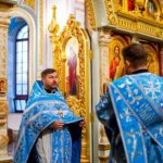 Литургия в праздник Сретения Господня в кафедральном соборе святого благоверного князя Александра Невского.