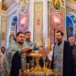 Всенощное бдение в канун Недели 3-й Крестопоклонной в кафедральном Александро-Невском соборе.