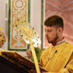 В Неделю 5-ю по Пятидесятнице, праздник Тихвинской иконы Божией Матери епископ Каллиник совершил Божественную литургию в кафедральном Александро-Невском соборе г.Симферополя.