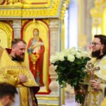 В Александро-Невском кафедральном соборе прошли богослужения в Неделю 1-ю по Пятидесятнице, Всех святых