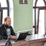 В Просветительском центре святителя Гурия Таврического при Александро-Невском кафедральном соборе прошли занятия для учащихся библейско-богословских курсов