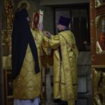 Ночная молодежная Божественная литургия в Александро-Невском кафедральном соборе