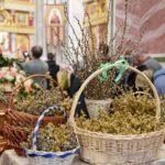В праздник Входа Господня в Иерусалим  епископ Бахчисарайский Каллиник совершил праздничную Божественную литургию в кафедральном Александро-Невском соборе г. Симферополя.