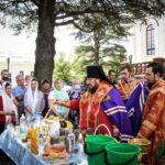 В ПРАЗДНИК ПРОИСХОЖДЕНИЯ ЧЕСТНЫХ ДРЕВ ЖИВОТВОРЯЩЕГО КРЕСТА ГОСПОДНЯ ЕПИСКОП БАХЧИСАРАЙСКИЙ КАЛЛИНИК ВОЗГЛАВИЛ ЛИТУРГИЮ В АЛЕКСАНДРО-НЕВСКОМ КАФЕДРАЛЬНОМ СОБОРЕ Г. СИМФЕРОПОЛЯ