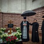25 февраля 2026 года в 40-й день по преставлению митрополита Лазаря духовенство Александро-Невского кафедрального собора г. Симферополя совершило заупокойную литию перед местом захоронения архипастыря