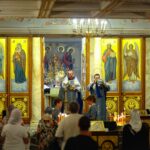 Праздничные богослужения в нижнем храме Александро-Невского кафедрального собора в день празднования Казанской иконы Божией Матери