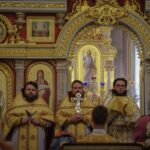 Воскресные богослужения в Александро-Невском кафедральном соборе в Неделю 5-ю по Пятидесятнице
