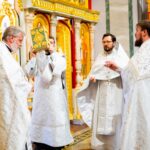 Литургия в кафедральном Александро-Невском соборе в день празднования Вознесения Господня